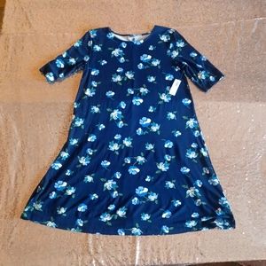 Short sleeved swing dress